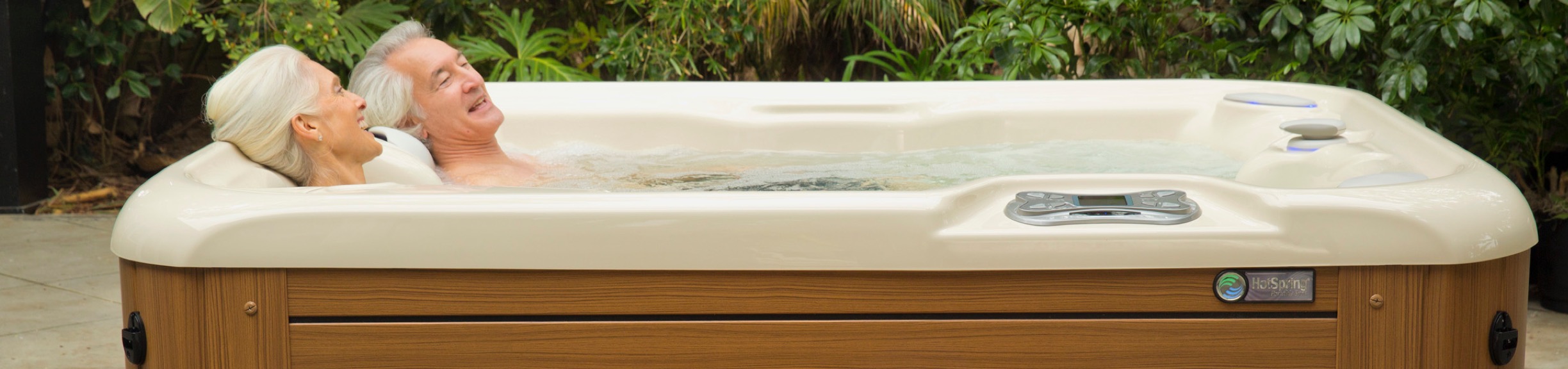 HOT TUBS FOR SALE NEAR ME: NARROWING IN ON THE PERFECT SHOPPING EXPERIENCE